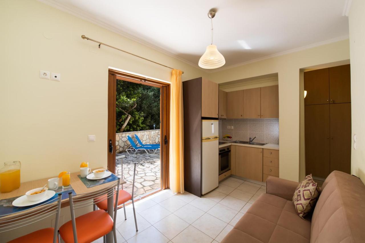 Delphinus Villas-Villa Nikitas Áyios Nikítas 外观 照片